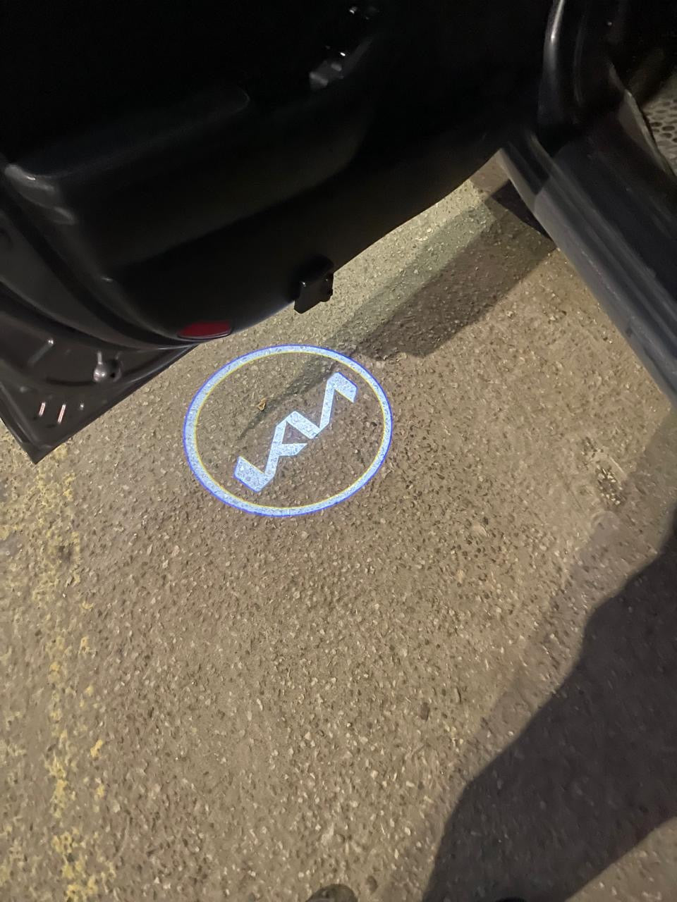 New Kia logo Welcome Door Lights