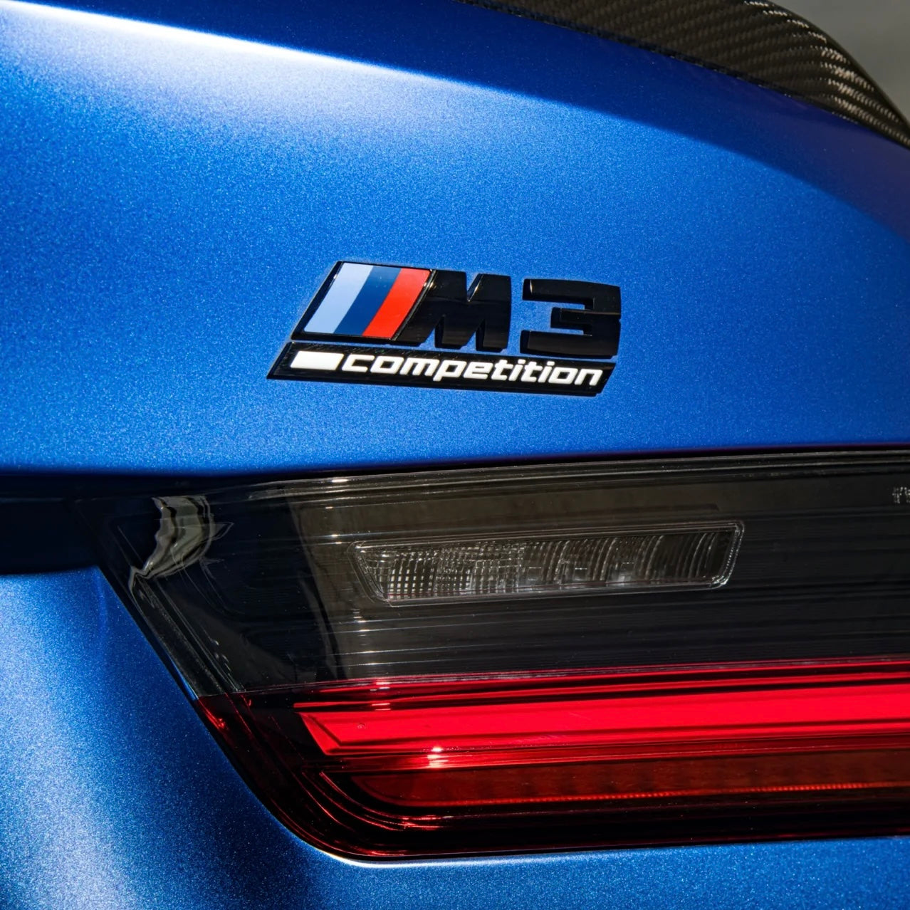 BMW M3 Competition Emblem